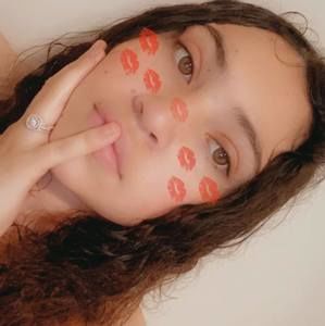 Meet your Posher, Stacy